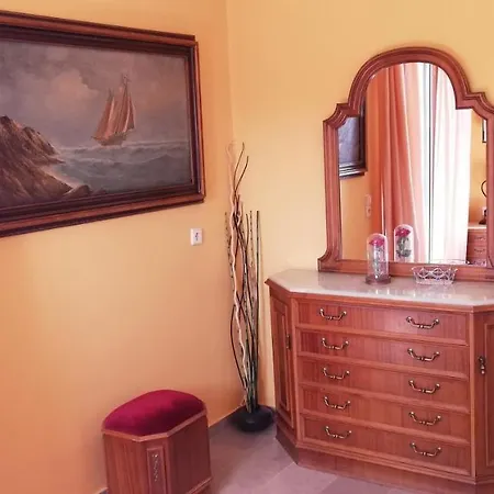 Sapfo's House شقة